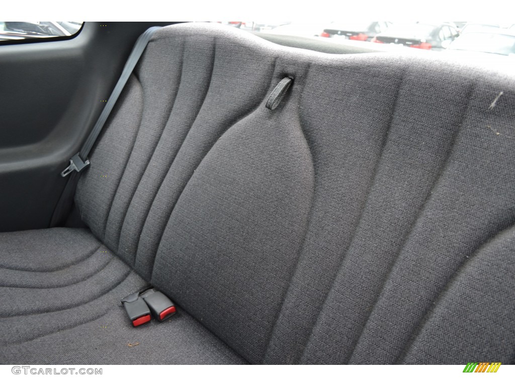 1999 Pontiac Sunfire SE Coupe Rear Seat Photo #75107102