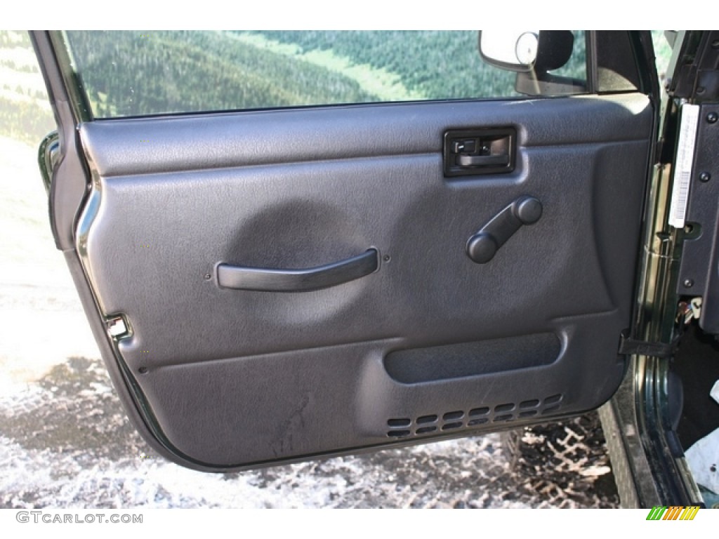 2005 Jeep Wrangler Willys Edition 4x4 Camouflage Door Panel Photo #75107684