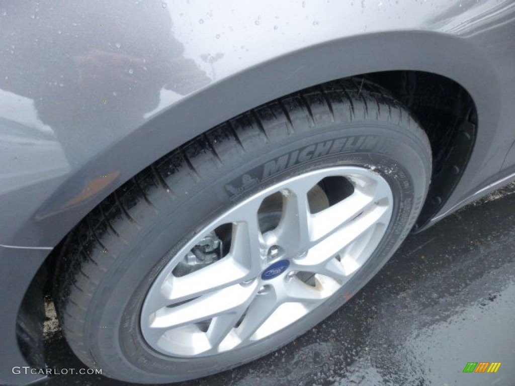 2013 Fusion SE - Sterling Gray Metallic / Charcoal Black photo #7