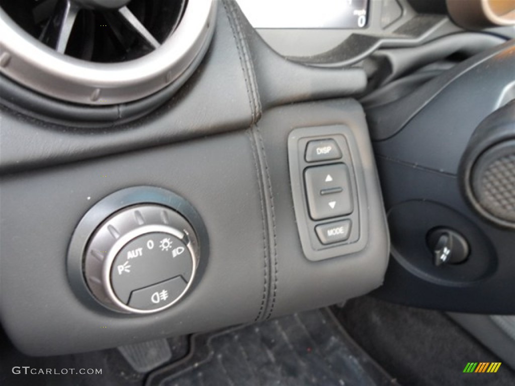 2009 Ferrari California Standard California Model Controls Photo #75110199