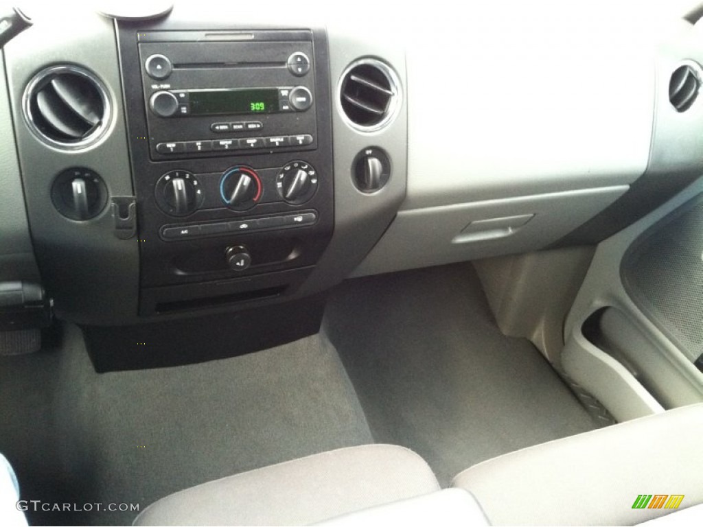 2005 F150 XL SuperCab 4x4 - True Blue Metallic / Medium Flint Grey photo #9