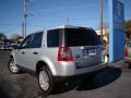 Zermatt Silver Metallic - LR2 SE Photo No. 31