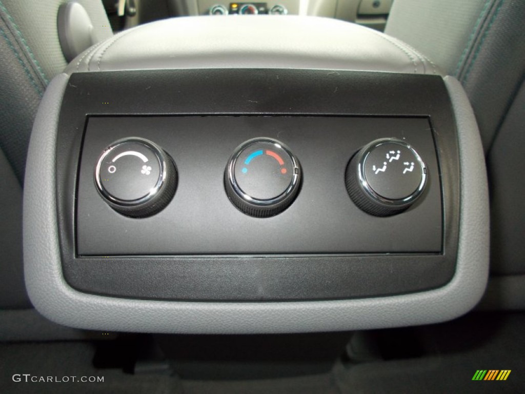 2013 Traverse LS - Cyber Gray Metallic / Dark Titanium/Light Titanium photo #14