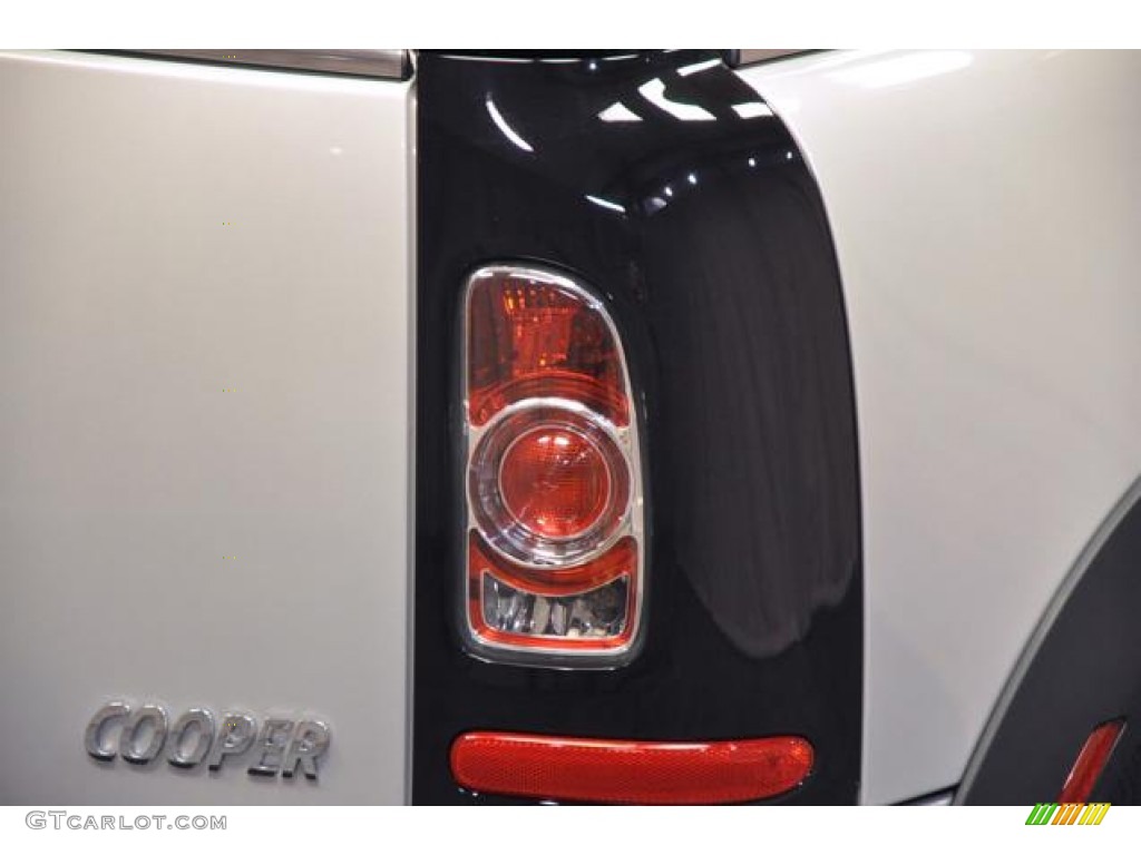 2013 Cooper Clubman - White Silver Metallic / Carbon Black photo #15