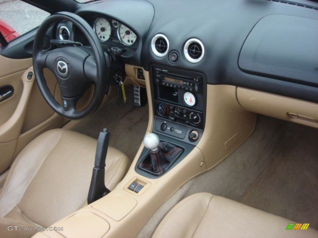 2001 Mazda MX-5 Miata LS Roadster Tan Dashboard Photo #75116453