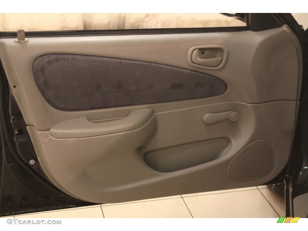 1999 Toyota Corolla VE Light Charcoal Door Panel Photo #75120633