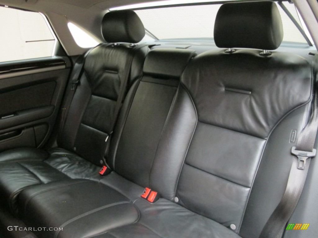 2005 Audi A8 L 4.2 quattro Rear Seat Photo #75125025