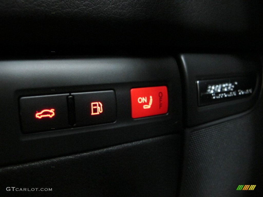 2005 Audi A8 L 4.2 quattro Controls Photo #75125286