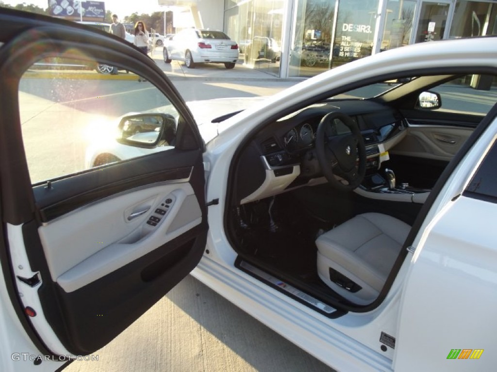 2013 5 Series 535i Sedan - Alpine White / Oyster/Black photo #10