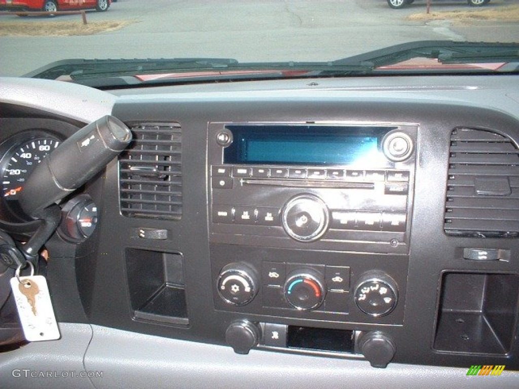 2009 Silverado 1500 Regular Cab 4x4 - Victory Red / Dark Titanium photo #13