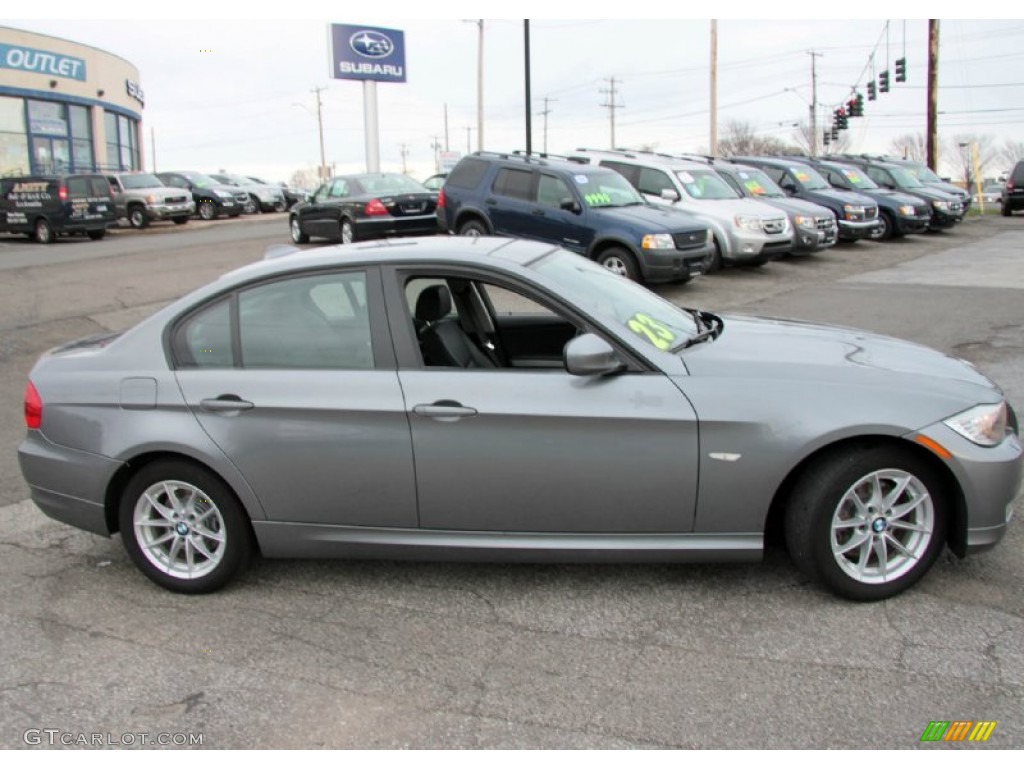2010 3 Series 328i Sedan - Space Gray Metallic / Black photo #4