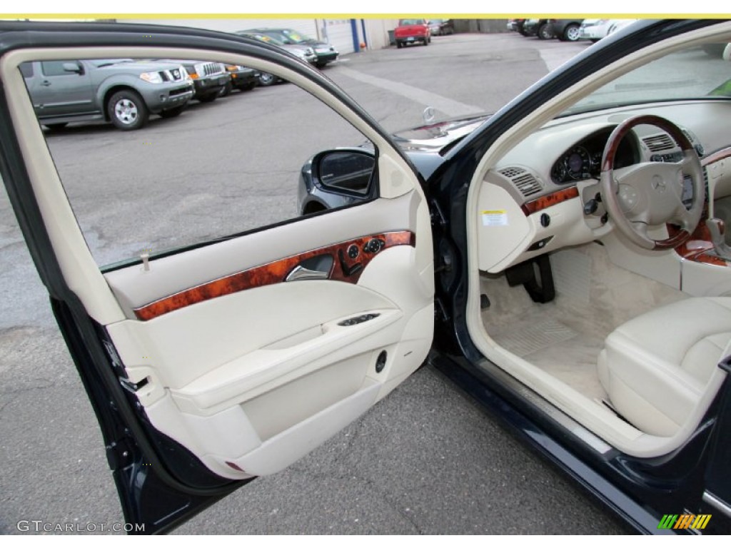 Stone Interior 2005 Mercedes-Benz E 320 4Matic Sedan Photo #75134973