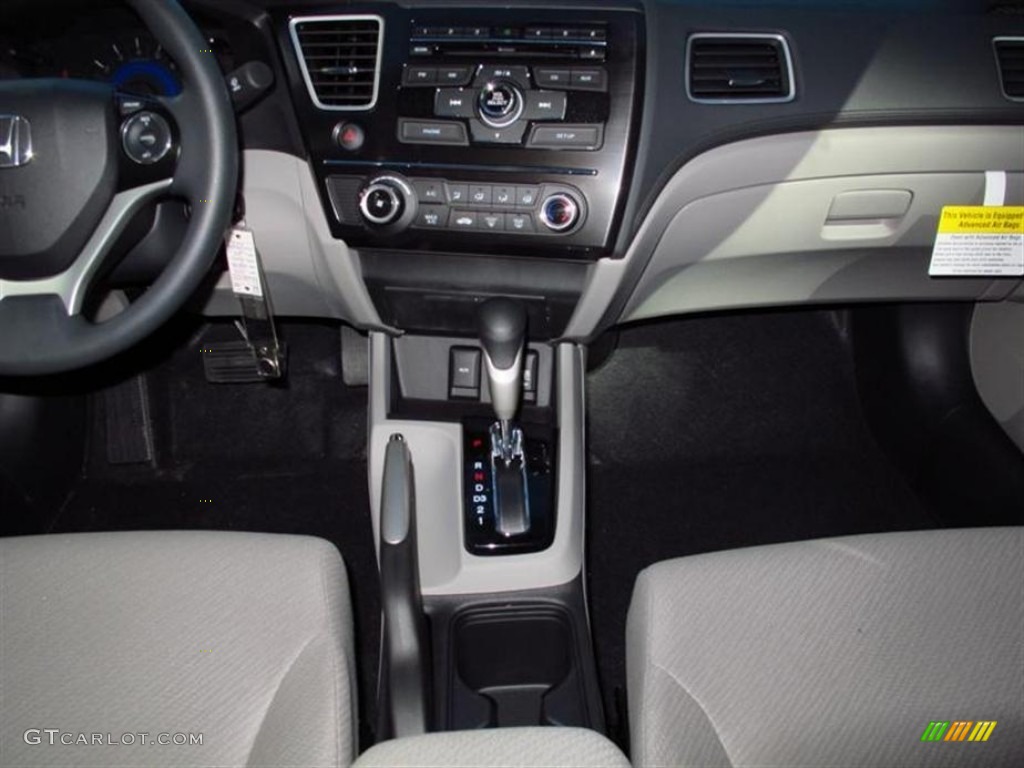 2013 Honda Civic LX Sedan Controls Photo #75137091