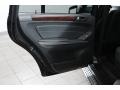 Black - GL 450 4Matic Photo No. 14