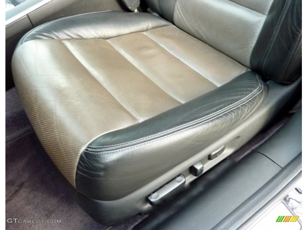Ebony/Silver Interior 2008 Acura TL 3.5 Type-S Photo #75141150