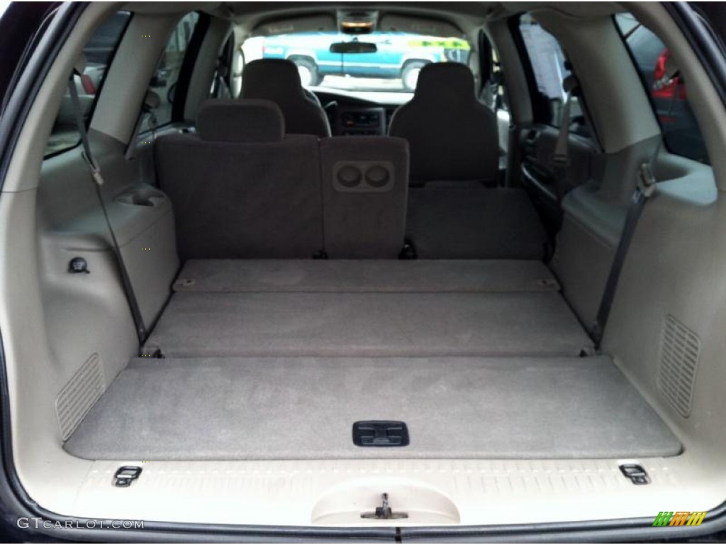 2001 Dodge Durango SLT 4x4 Trunk Photos