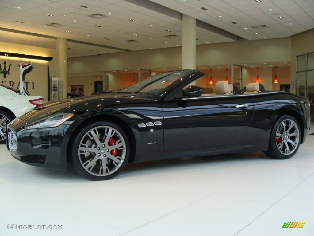 Nero (Black) 2012 Maserati GranTurismo Convertible GranCabrio Exterior Photo #75143244