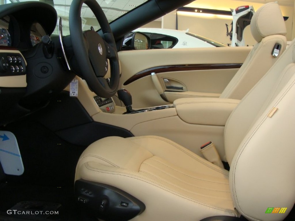 2012 Maserati GranTurismo Convertible GranCabrio Front Seat Photo #75143319