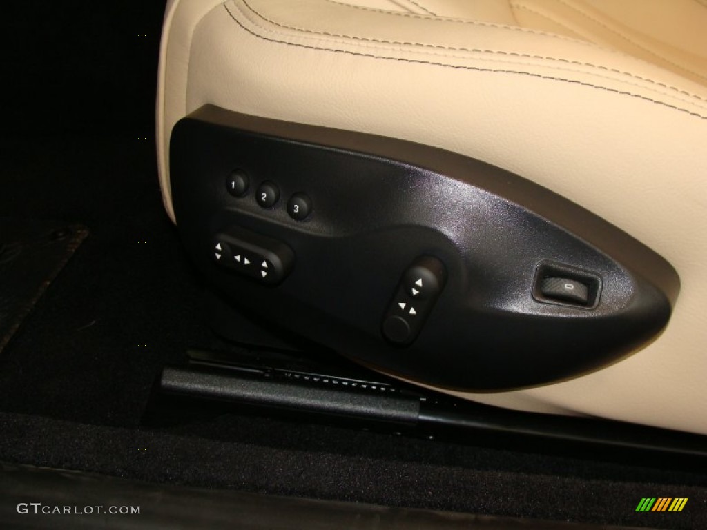 2012 Maserati GranTurismo Convertible GranCabrio Controls Photo #75143340