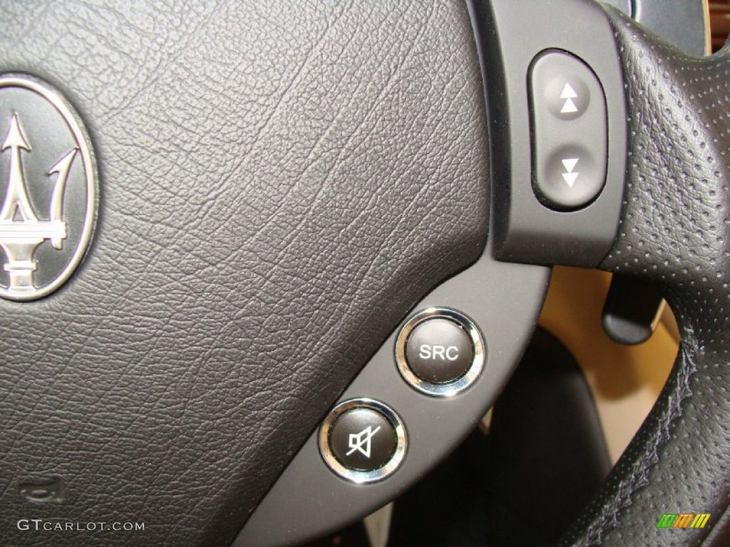 2012 Maserati GranTurismo Convertible GranCabrio Controls Photo #75143368