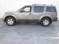 Storm Grey Metallic - Pathfinder S Photo No. 5
