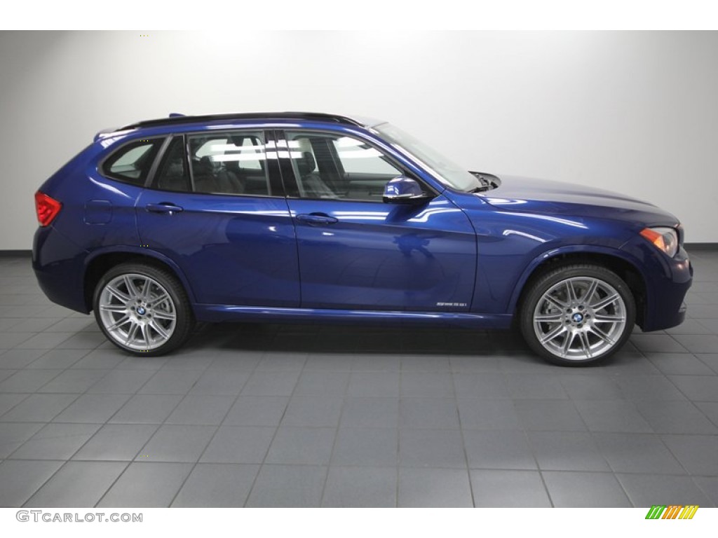 Le mans blue metallic bmw