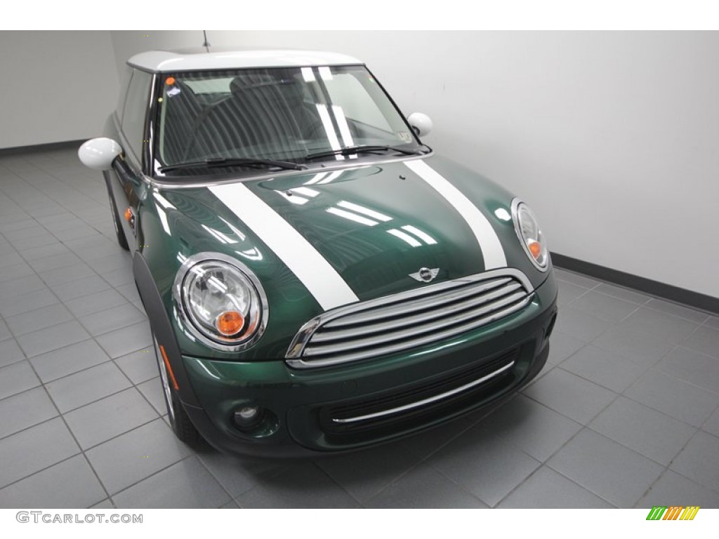 2013 Cooper Hardtop - British Racing Green II Metallic / Carbon Black photo #5