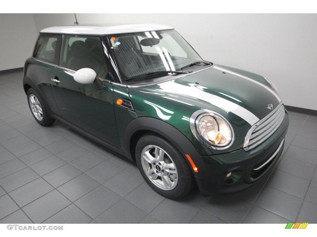 2013 Cooper Hardtop - British Racing Green II Metallic / Carbon Black photo #6