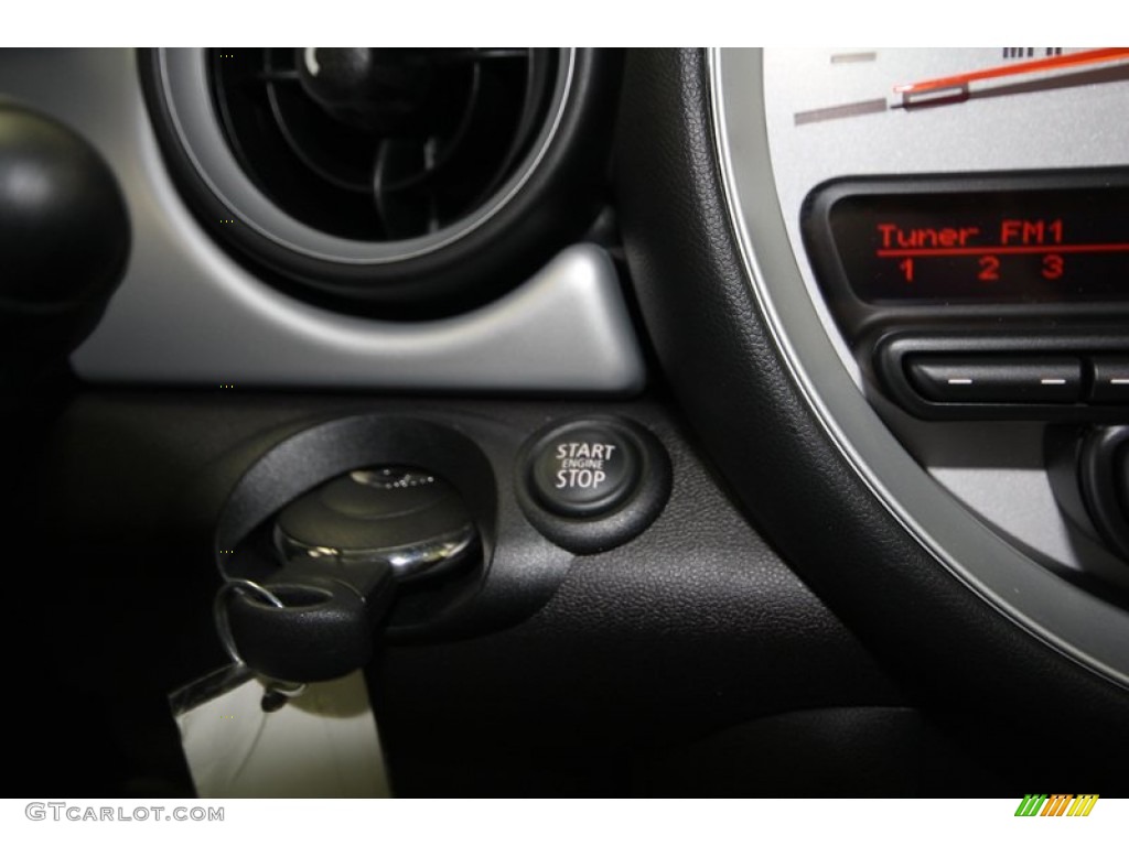 2013 Cooper Hardtop - British Racing Green II Metallic / Carbon Black photo #20