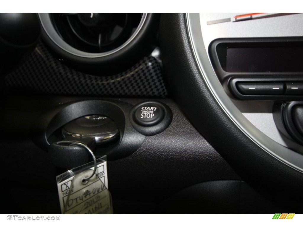 2013 Mini Cooper S Hardtop Controls Photo #75153760