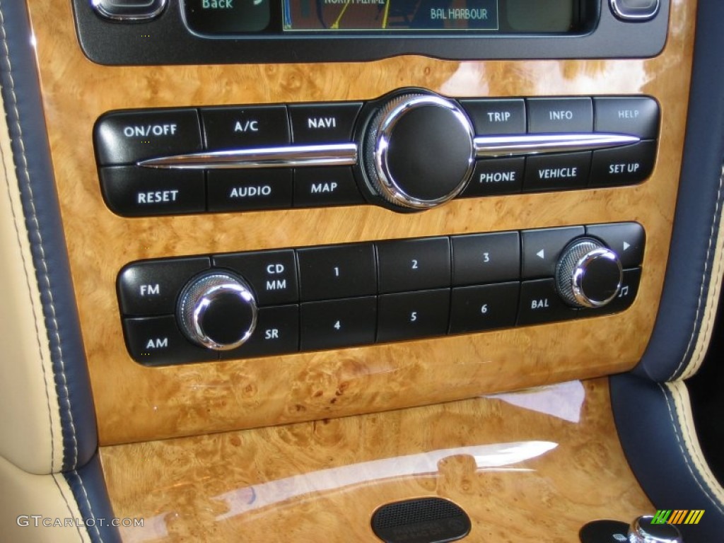 2009 Bentley Continental GT Standard Continental GT Model Controls Photo #75156427