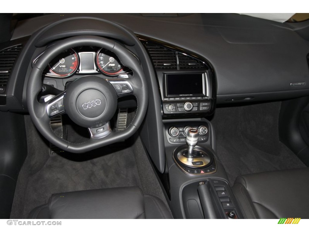 2012 Audi R8 Spyder 5.2 FSI quattro Black Dashboard Photo #75156985