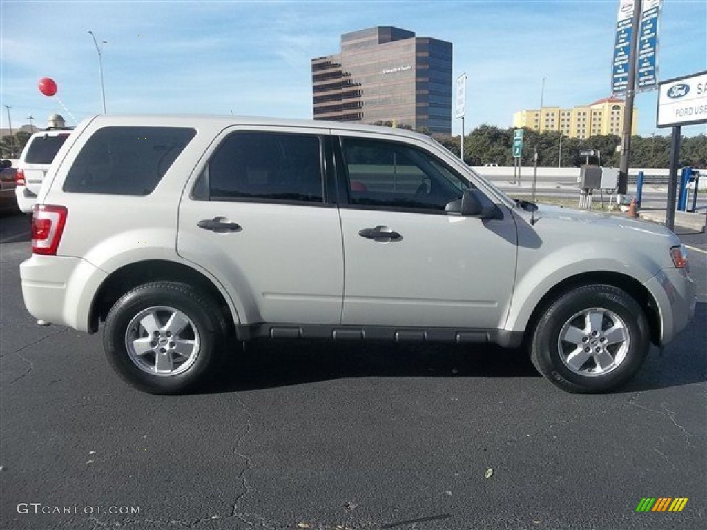 2009 Escape XLS - Light Sage Metallic / Stone photo #2