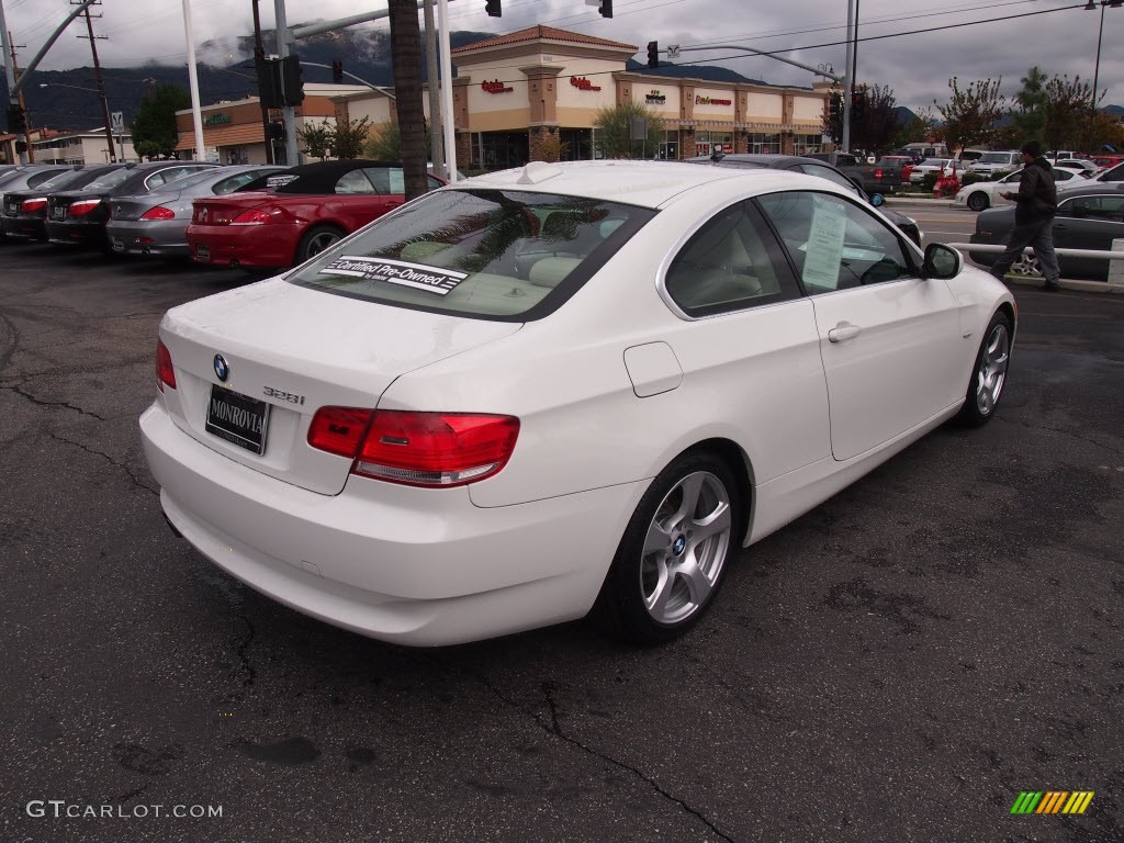 2010 3 Series 328i Coupe - Alpine White / Beige photo #8