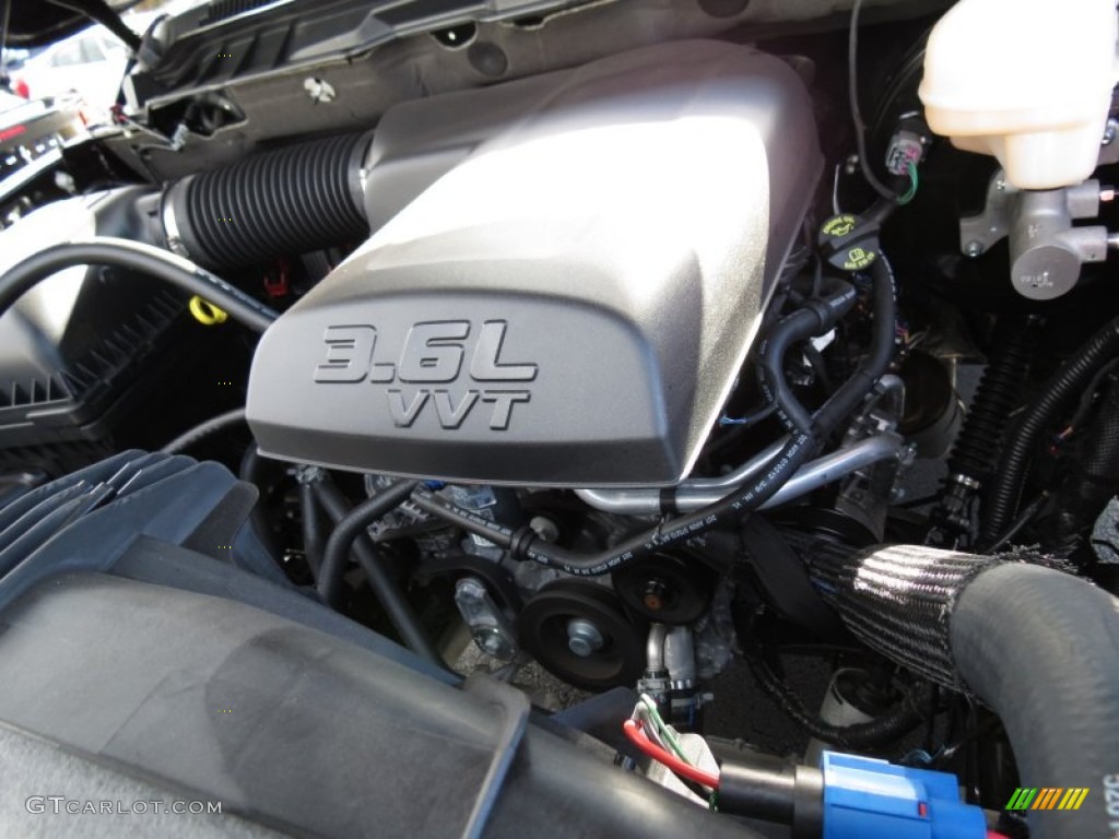 2013 Ram 1500 SLT Crew Cab 3.6 Liter DOHC 24-Valve VVT Pentastar V6 Engine Photo #75170935