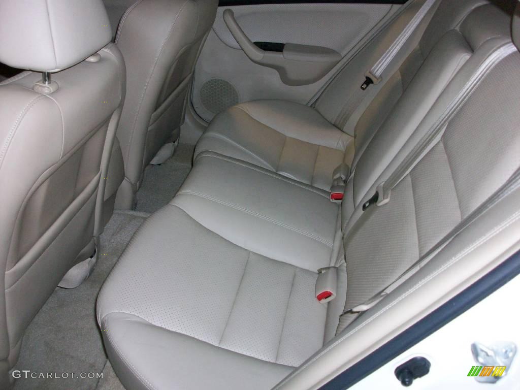 2005 TSX Sedan - Premium White Pearl / Parchment photo #21