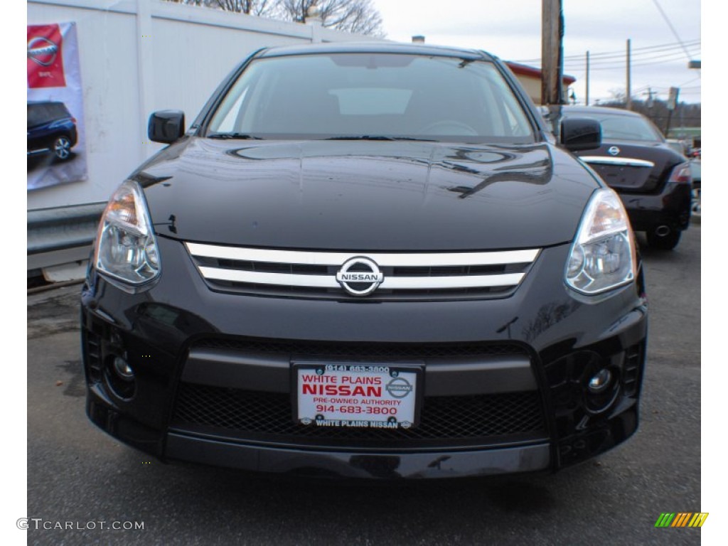 Wicked Black Nissan Rogue