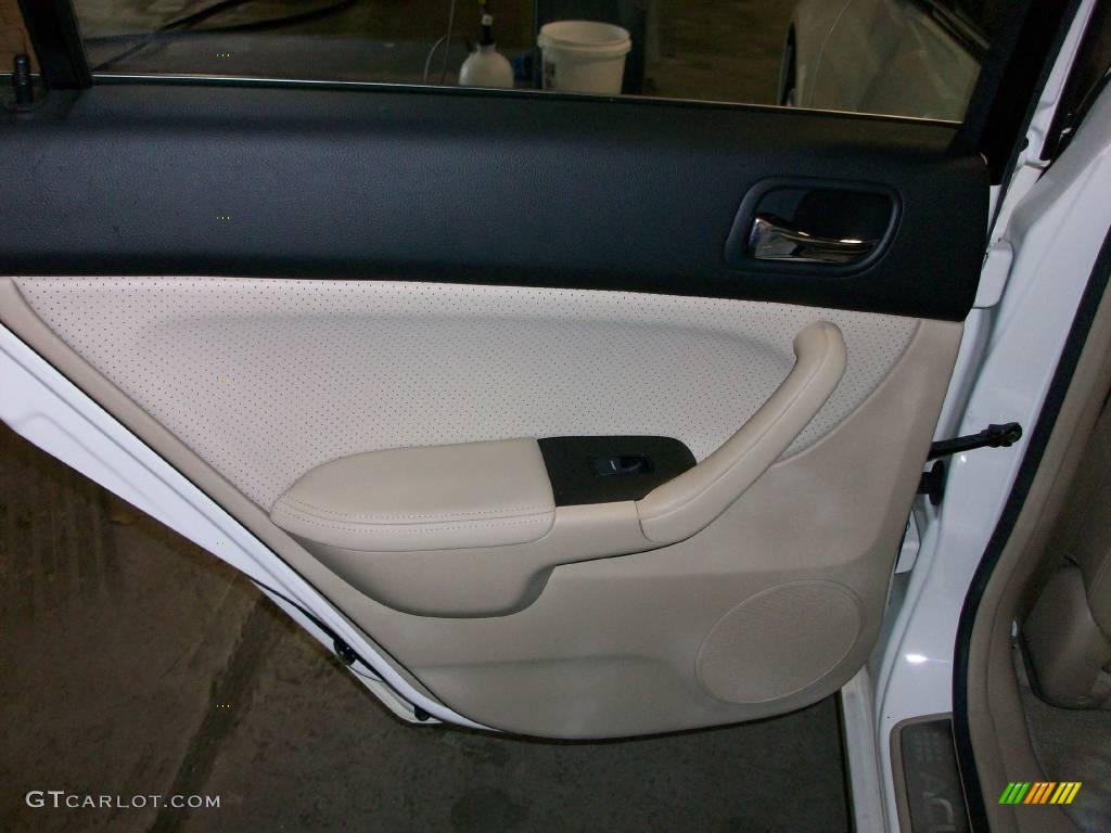 2005 TSX Sedan - Premium White Pearl / Parchment photo #22