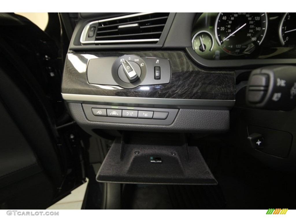 2013 BMW 7 Series 750i Sedan Controls Photo #75172255