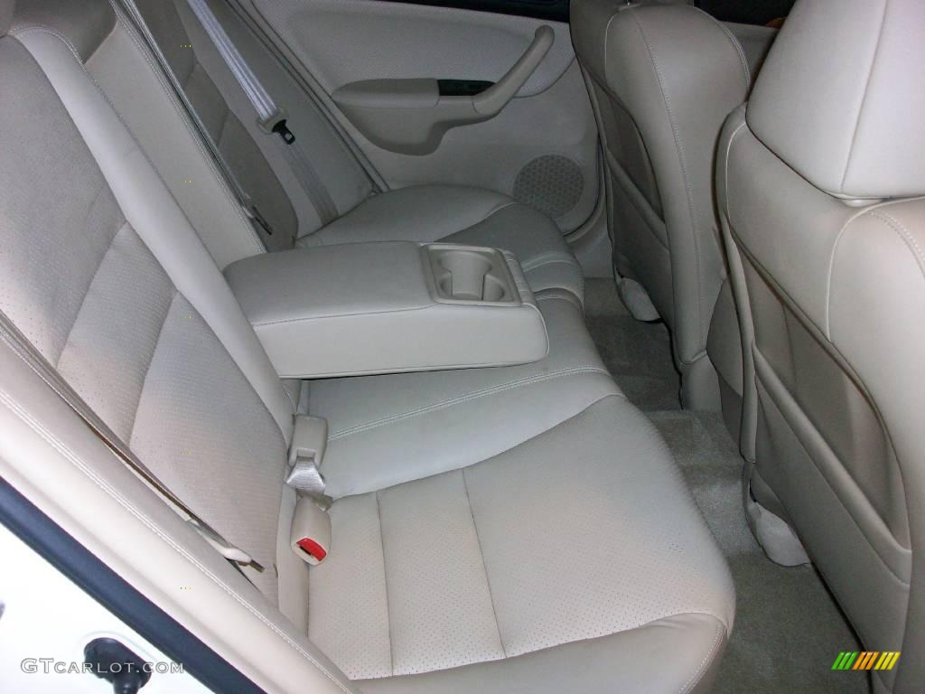 2005 TSX Sedan - Premium White Pearl / Parchment photo #23