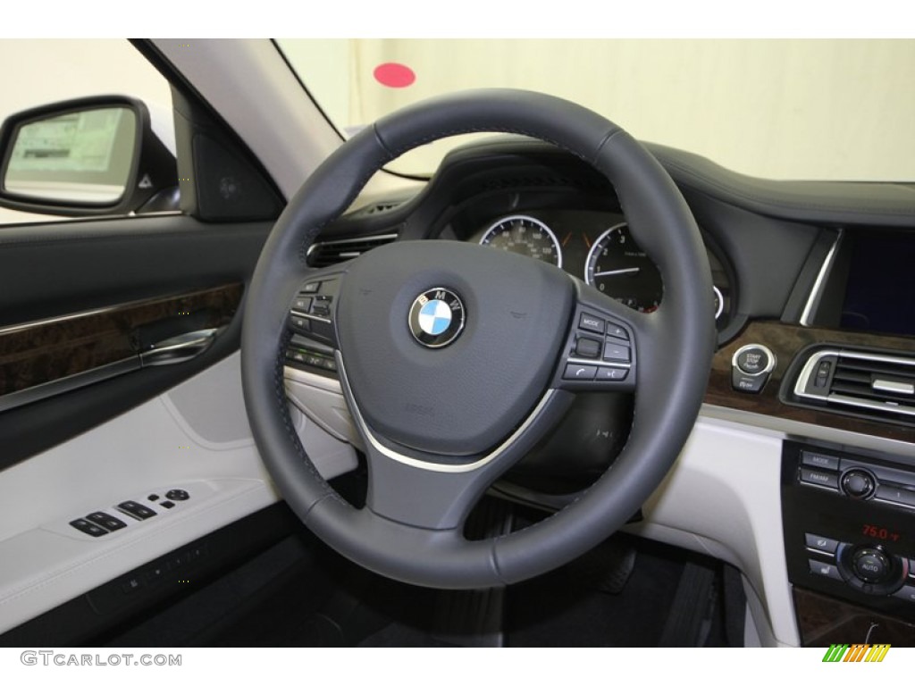 2013 BMW 7 Series 750i Sedan Ivory White/Black Steering Wheel Photo #75172839