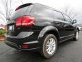Brilliant Black Crystal Pearl - Journey SXT Photo No. 3