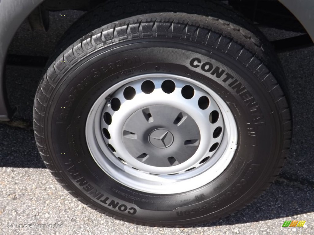 2010 Mercedes-Benz Sprinter 2500 High Roof Cargo Van Wheel Photos
