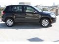 Deep Black Metallic - Tiguan S Photo No. 10