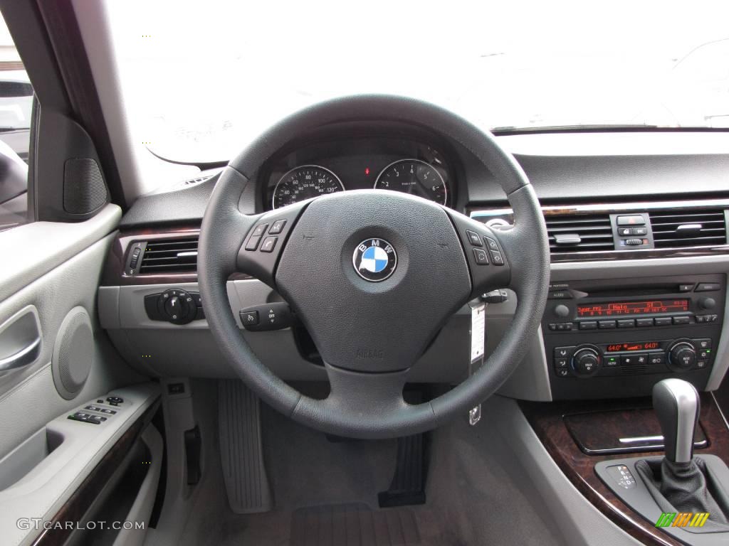 2006 3 Series 330i Sedan - Titanium Silver Metallic / Grey photo #27