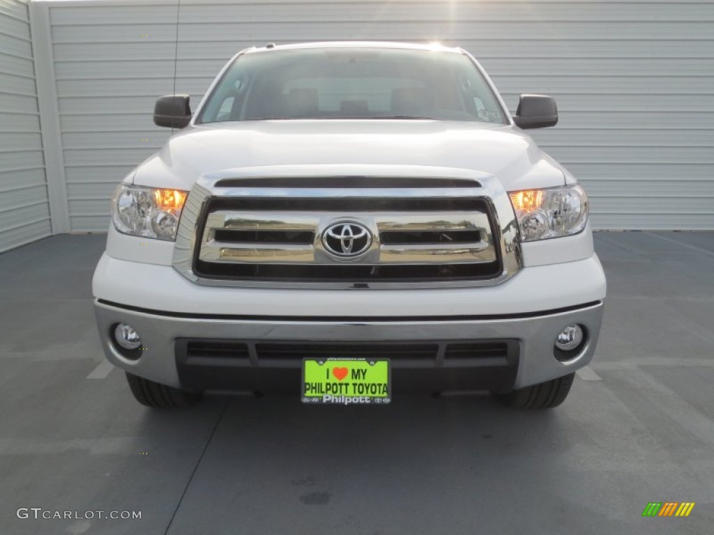 2013 Tundra TSS CrewMax 4x4 - Super White / Graphite photo #7