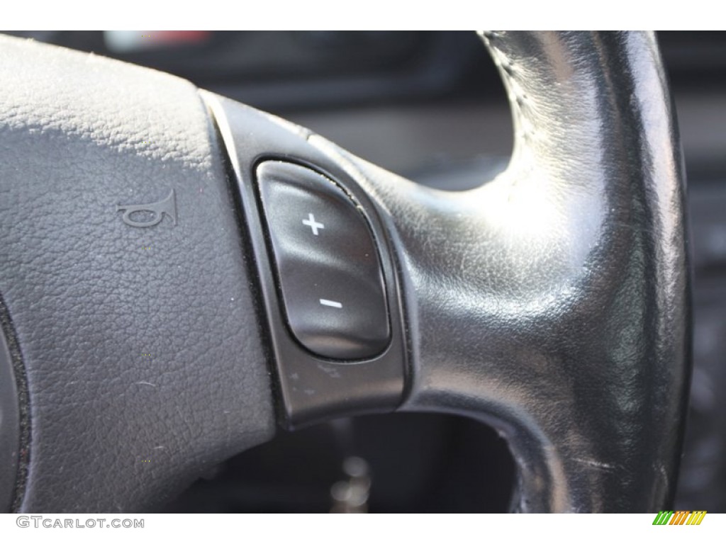 2001 Audi A4 1.8T quattro Sedan Controls Photo #75186529