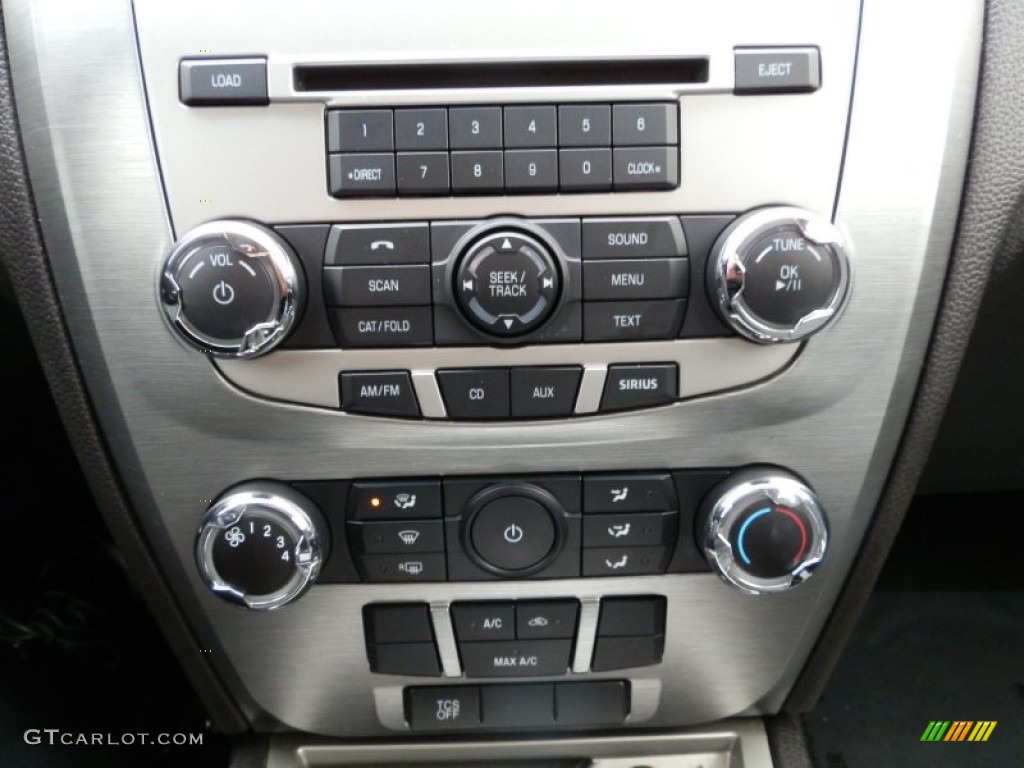 2012 Ford Fusion SEL V6 Controls Photo #75188605