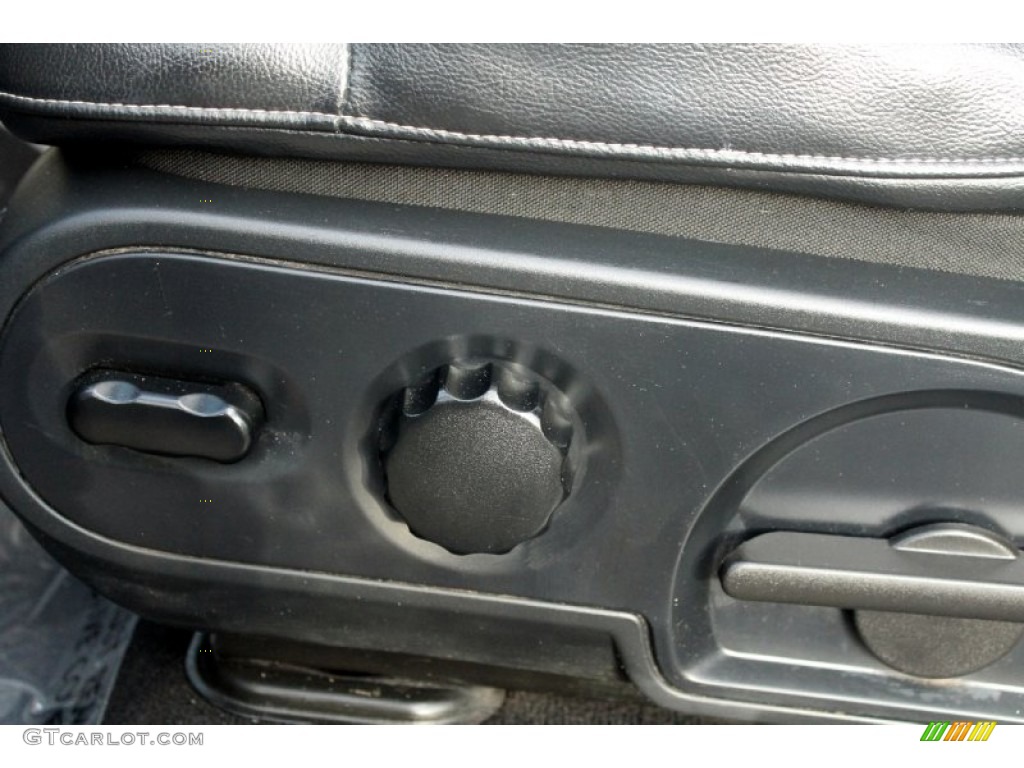 2006 F150 FX4 SuperCrew 4x4 - Black / Black photo #35