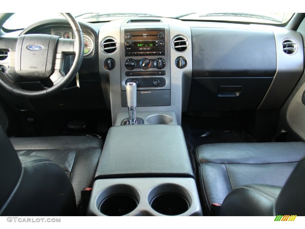 2006 F150 FX4 SuperCrew 4x4 - Black / Black photo #47